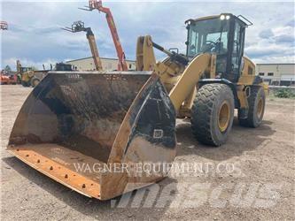 CAT 938M HL 輪胎式裝載機