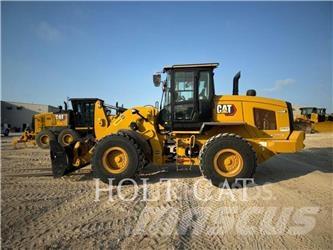 CAT 938M QC 輪胎式裝載機