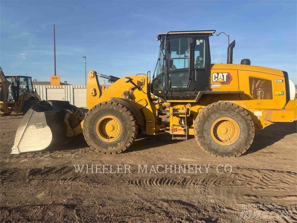 CAT 938M QC 輪胎式裝載機