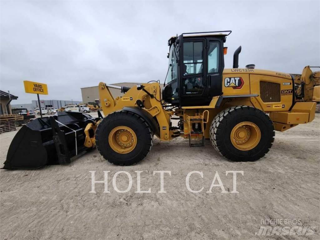 CAT 938M QC 輪胎式裝載機