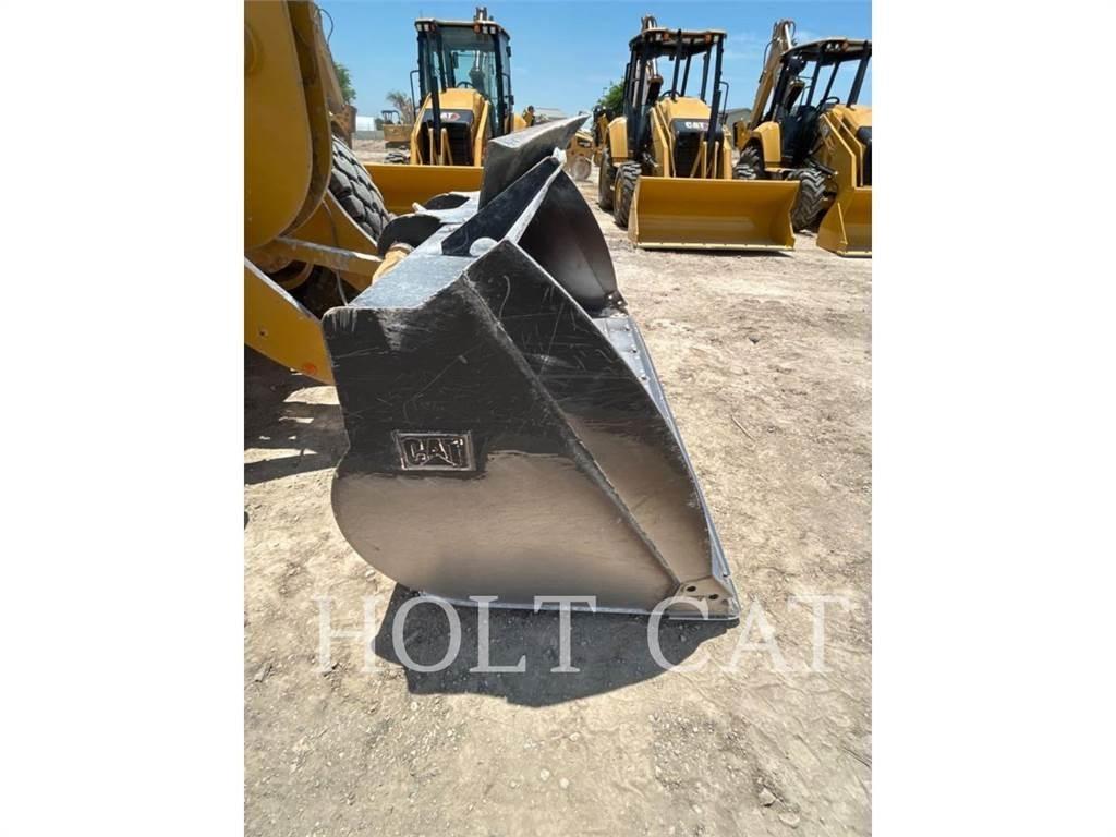 CAT 938M QC 輪胎式裝載機