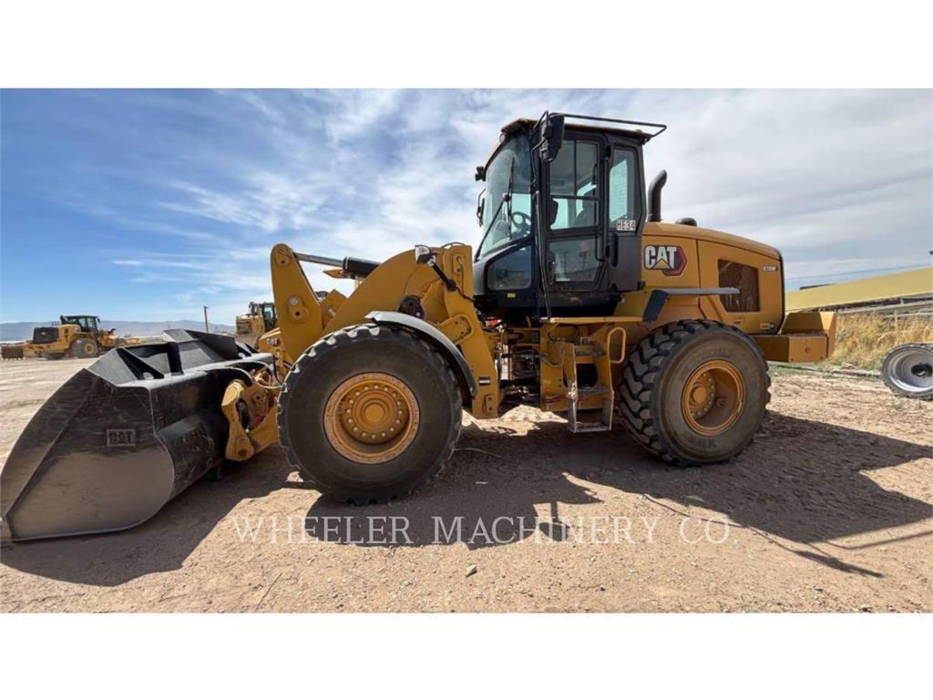 CAT 938M QC 輪胎式裝載機