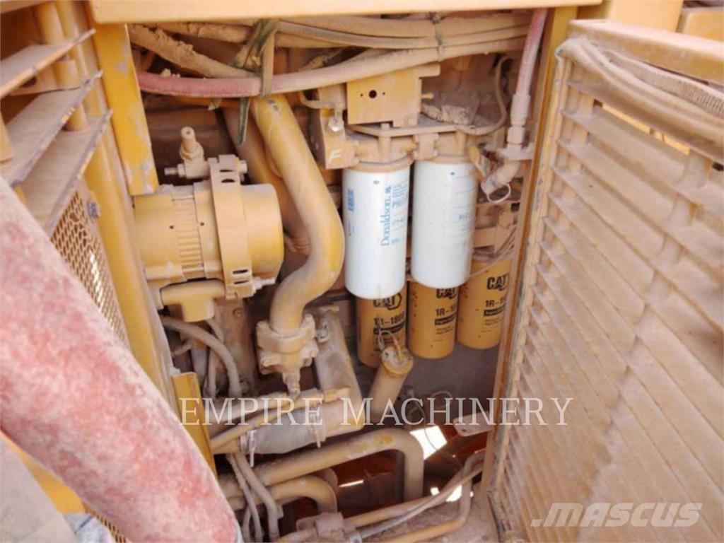 CAT 944F 輪胎式裝載機