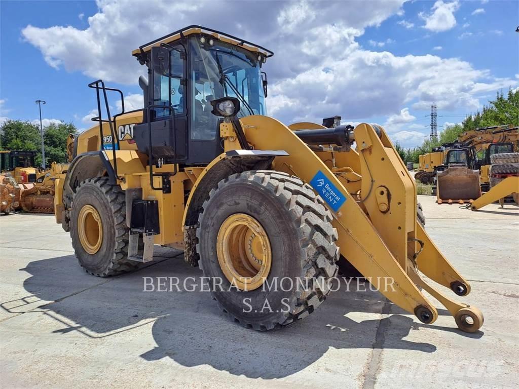CAT 950 輪胎式裝載機