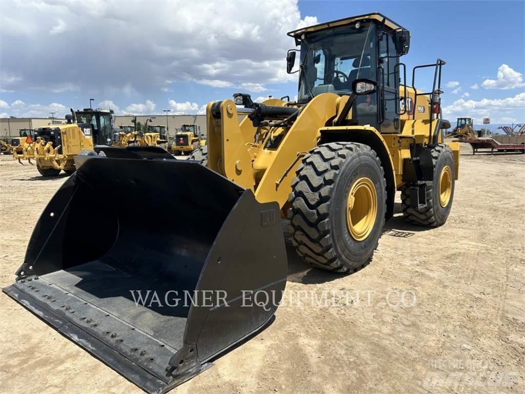 CAT 950 輪胎式裝載機