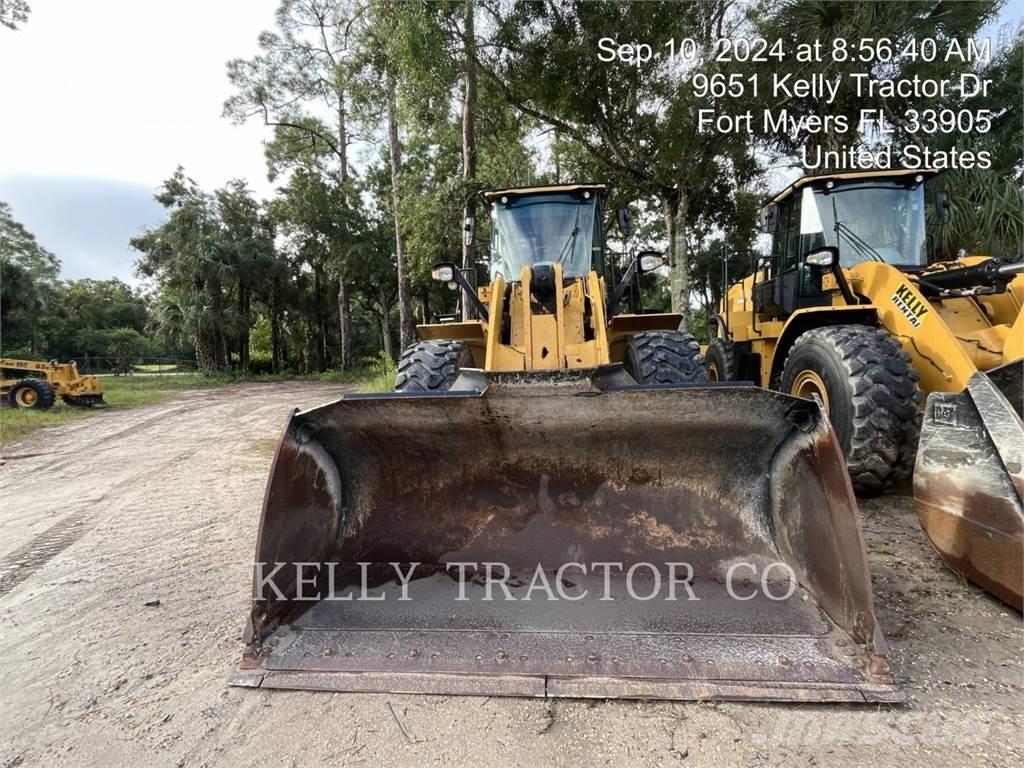CAT 950 M 輪胎式裝載機