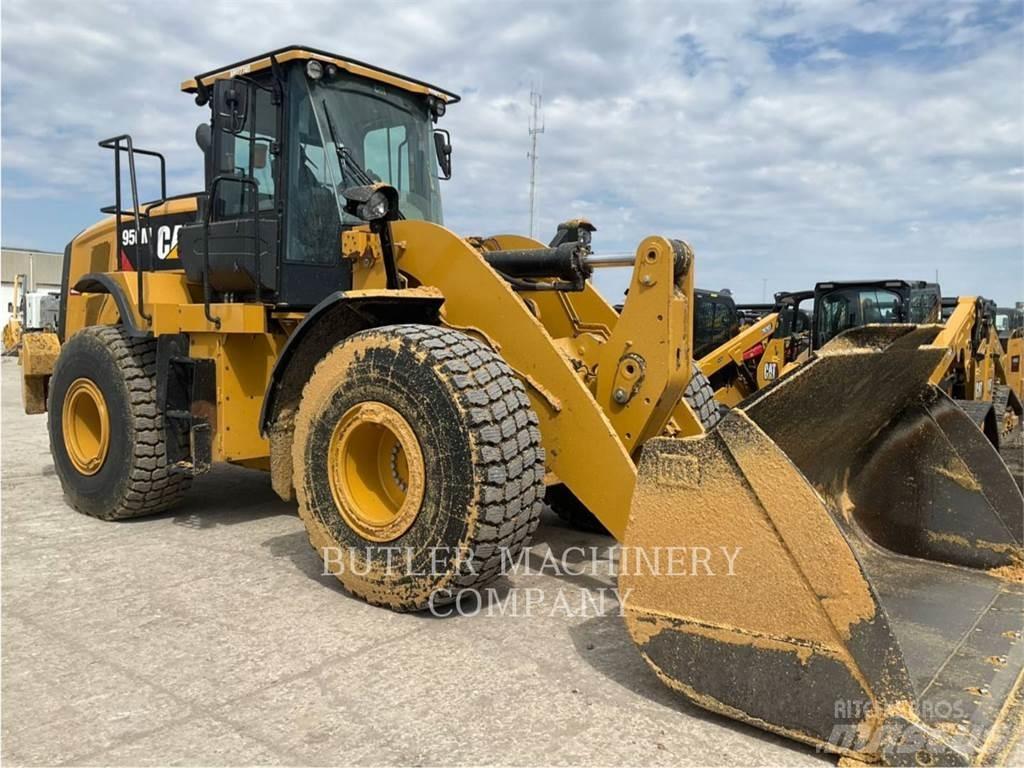 CAT 950 M 輪胎式裝載機
