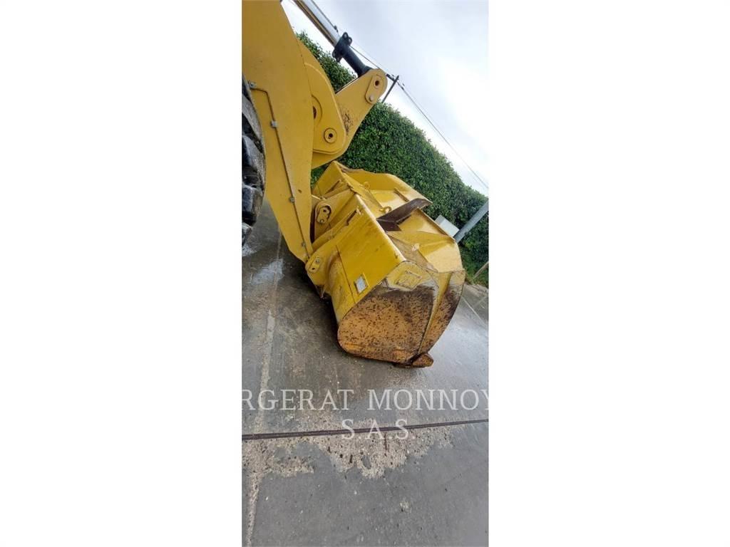 CAT 950GC 輪胎式裝載機