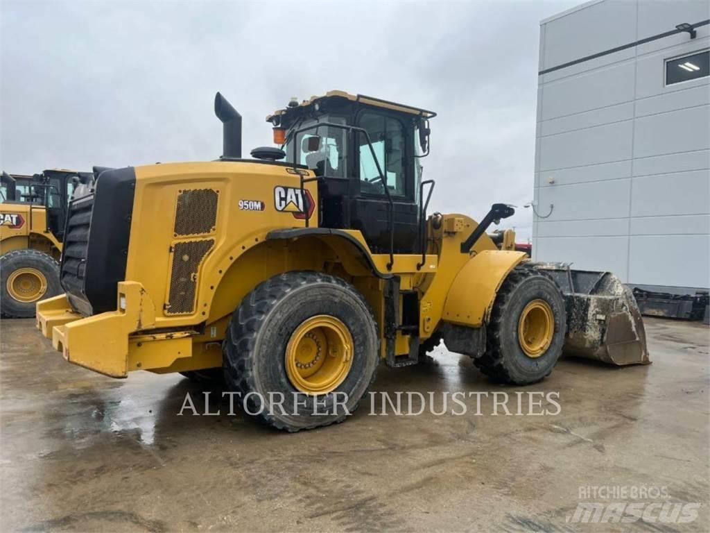 CAT 950M 輪胎式裝載機