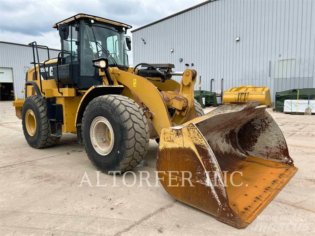 CAT 950M 輪胎式裝載機