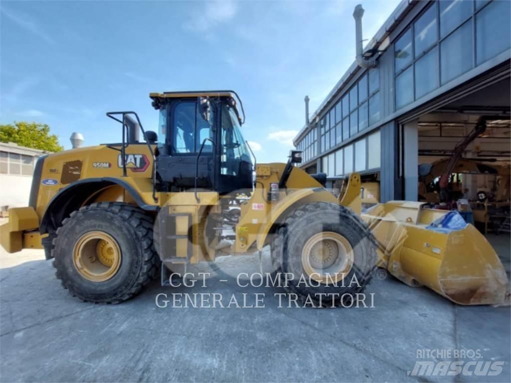 CAT 950M 輪胎式裝載機
