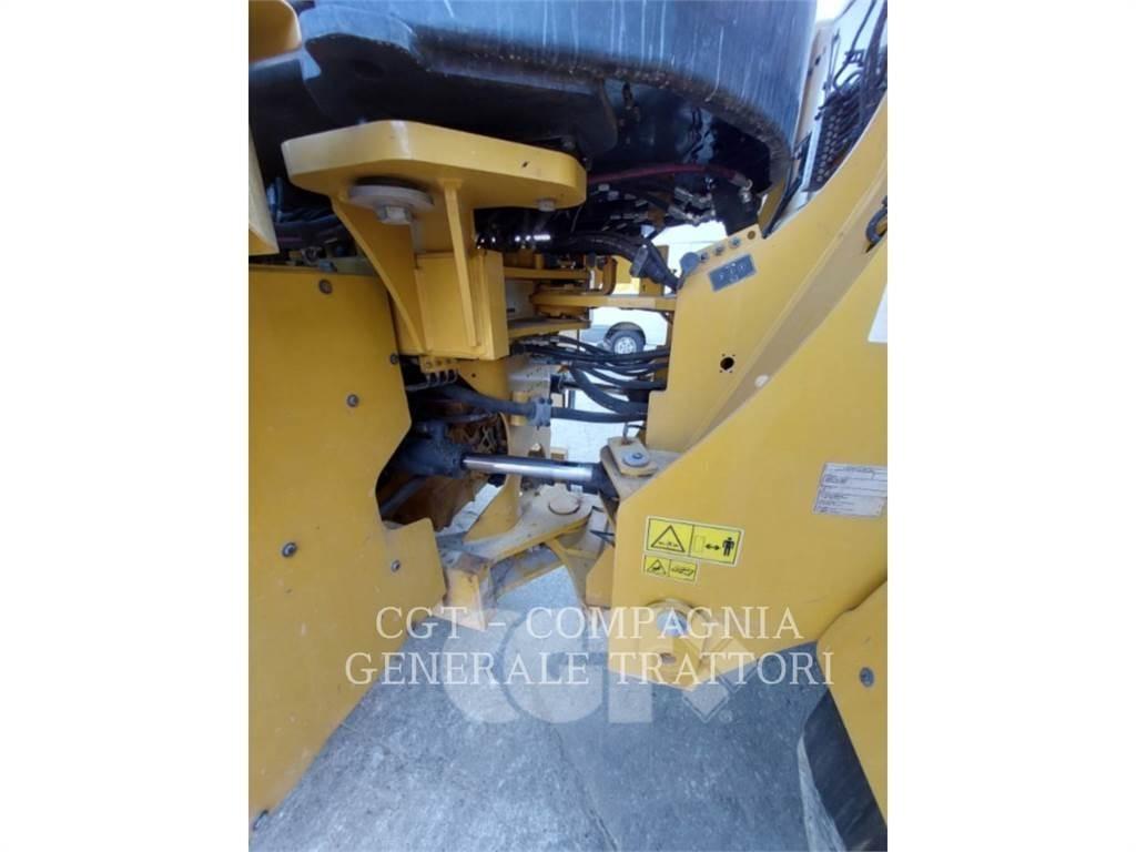 CAT 950M 輪胎式裝載機