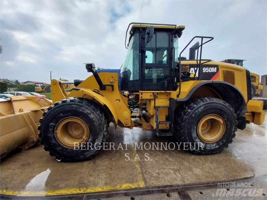 CAT 950M 輪胎式裝載機