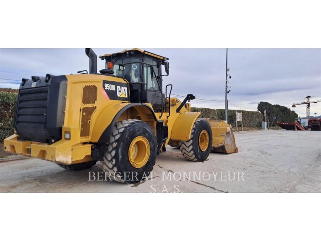CAT 950M 輪胎式裝載機