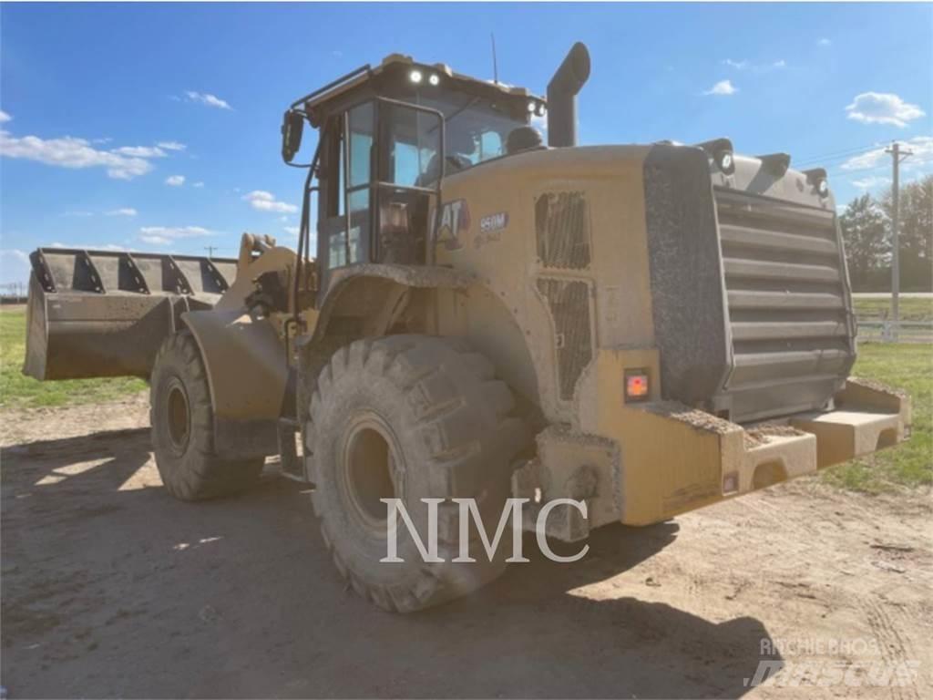 CAT 950M 輪胎式裝載機