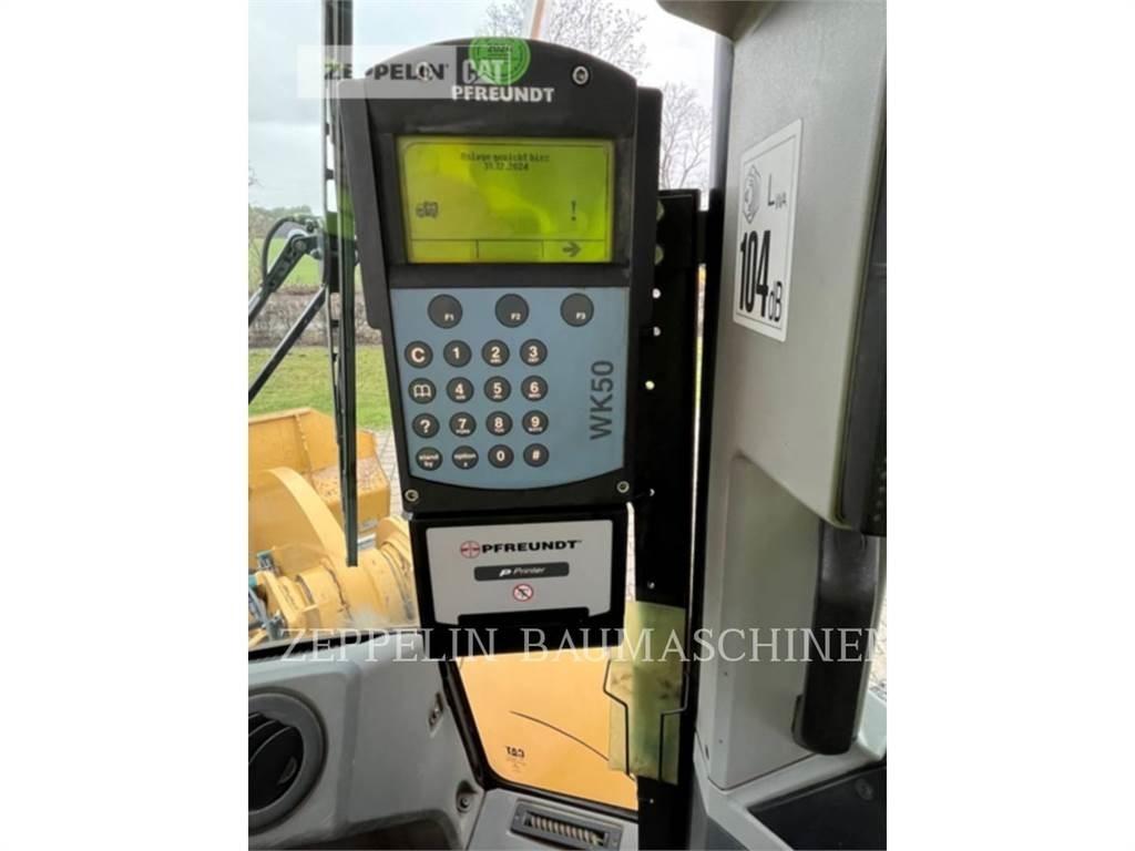 CAT 950M 輪胎式裝載機