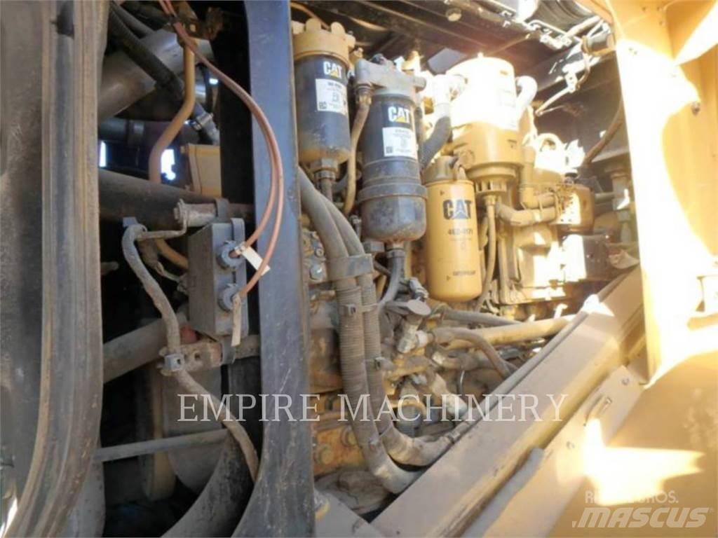 CAT 950M 輪胎式裝載機