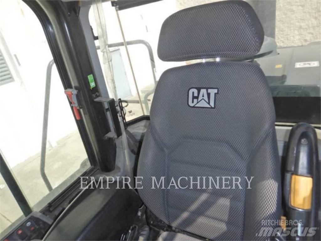 CAT 950M 輪胎式裝載機