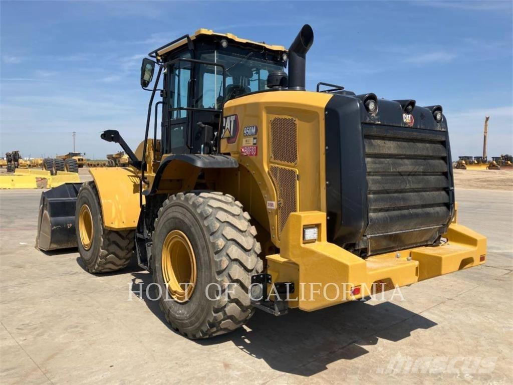 CAT 950M 輪胎式裝載機
