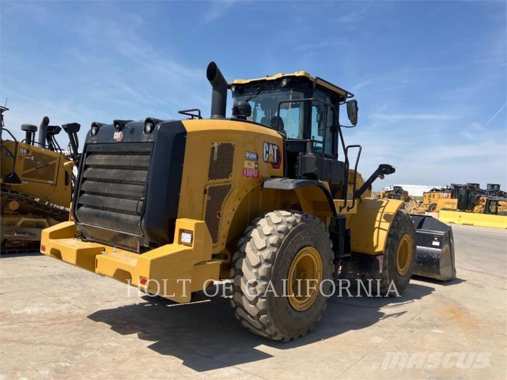 CAT 950M 輪胎式裝載機