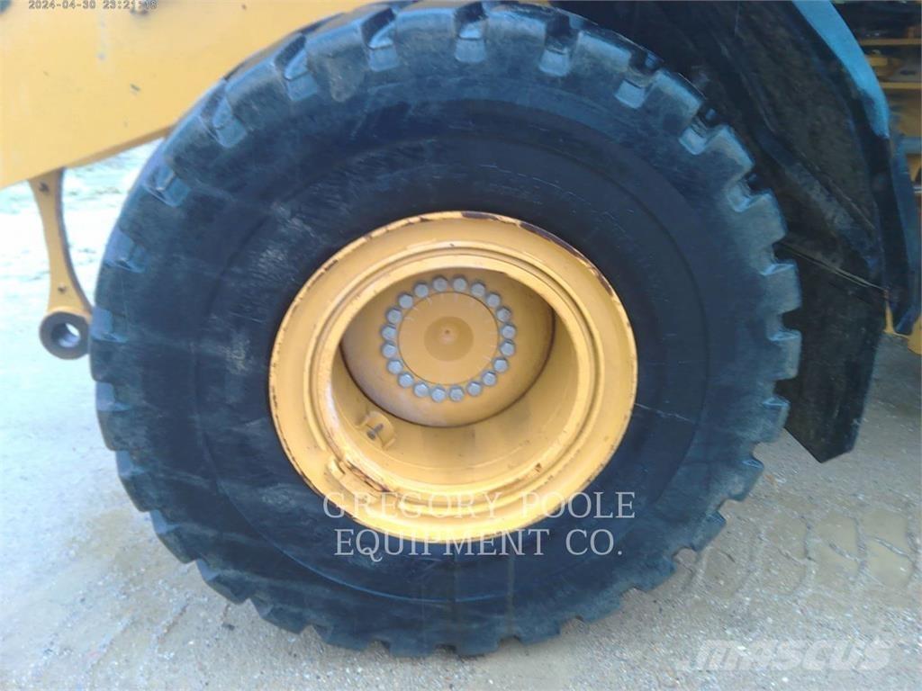 CAT 950M 輪胎式裝載機