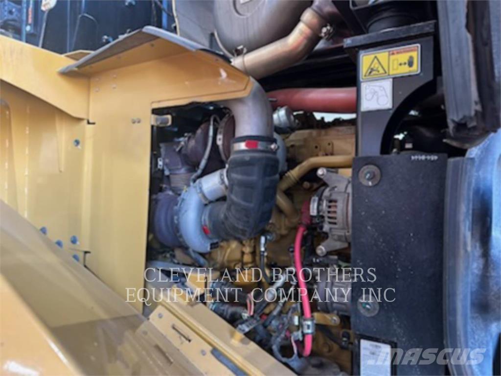 CAT 950M 輪胎式裝載機