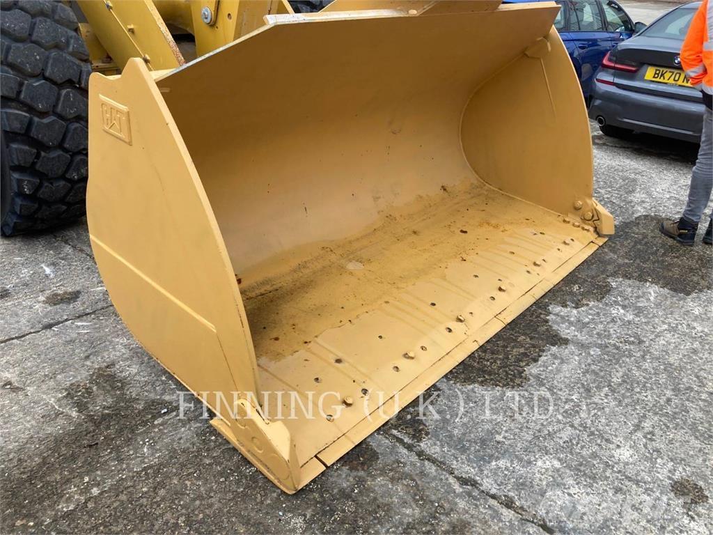 CAT 950M 輪胎式裝載機