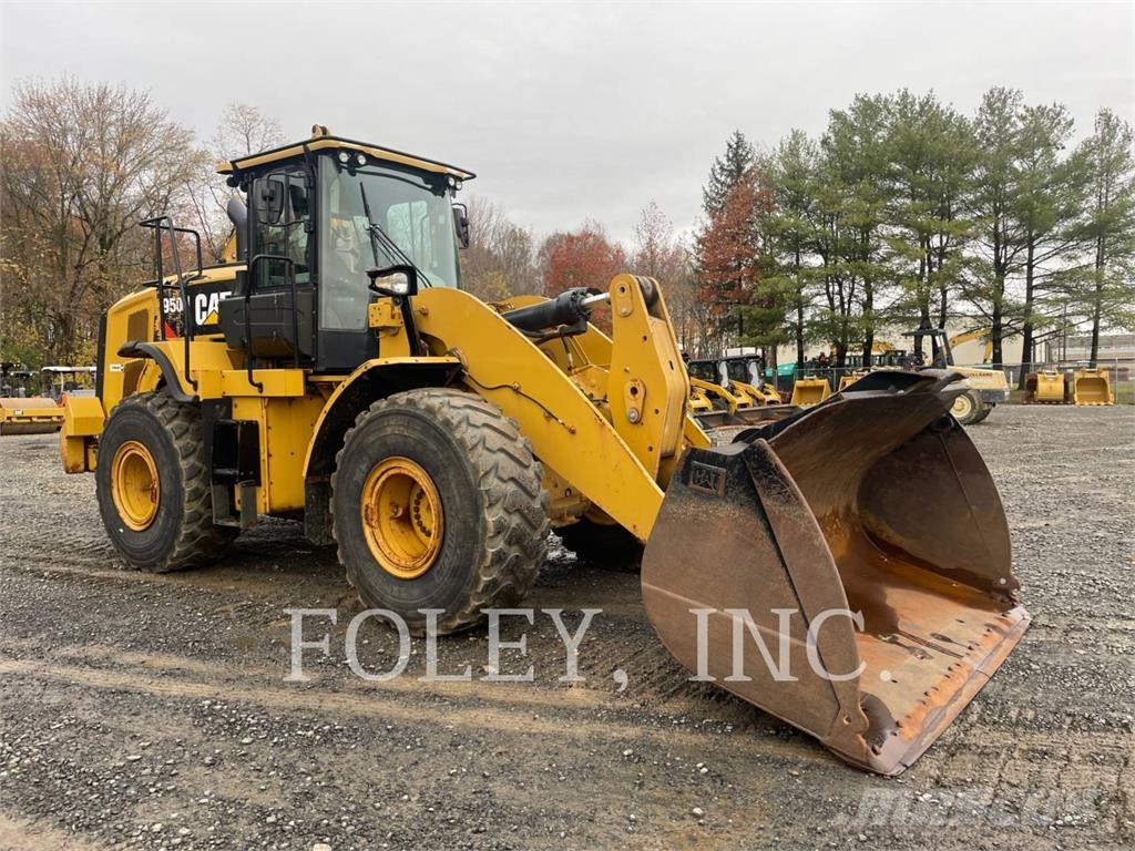 CAT 950M 輪胎式裝載機