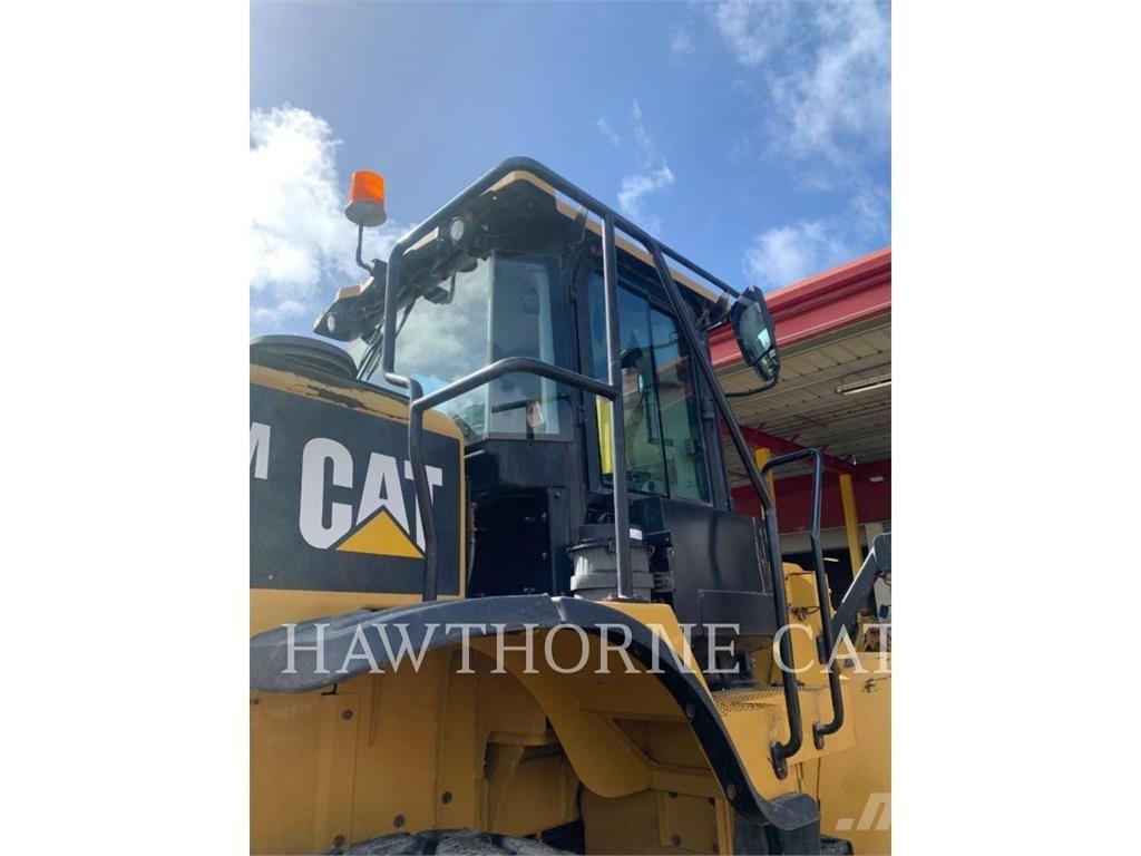 CAT 950M 輪胎式裝載機