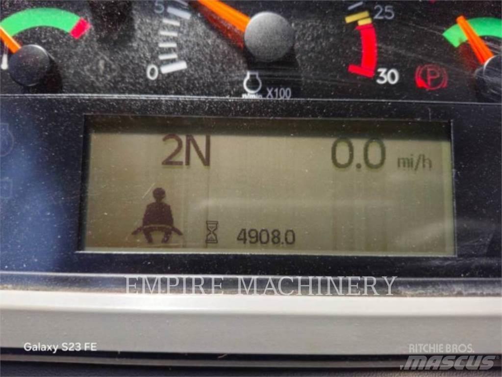 CAT 950M-BR 輪胎式裝載機