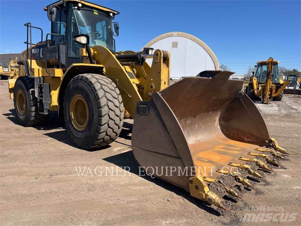CAT 950M FC 輪胎式裝載機