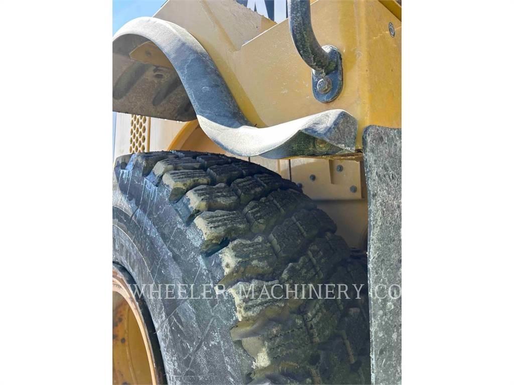 CAT 950M JRB 輪胎式裝載機