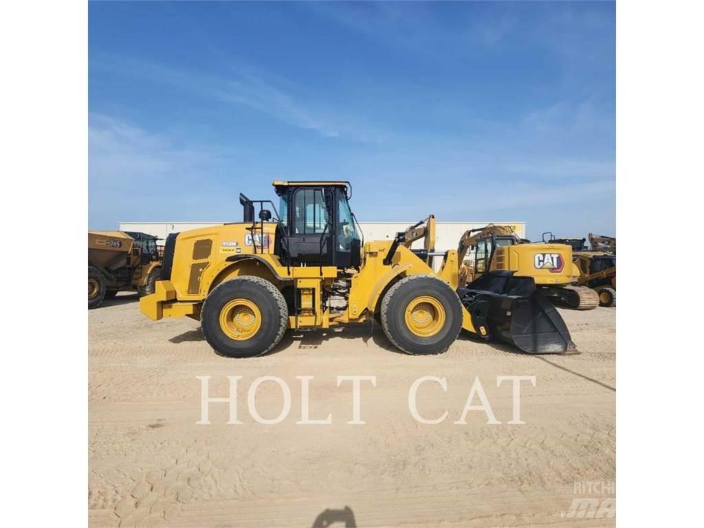 CAT 950M QC 輪胎式裝載機