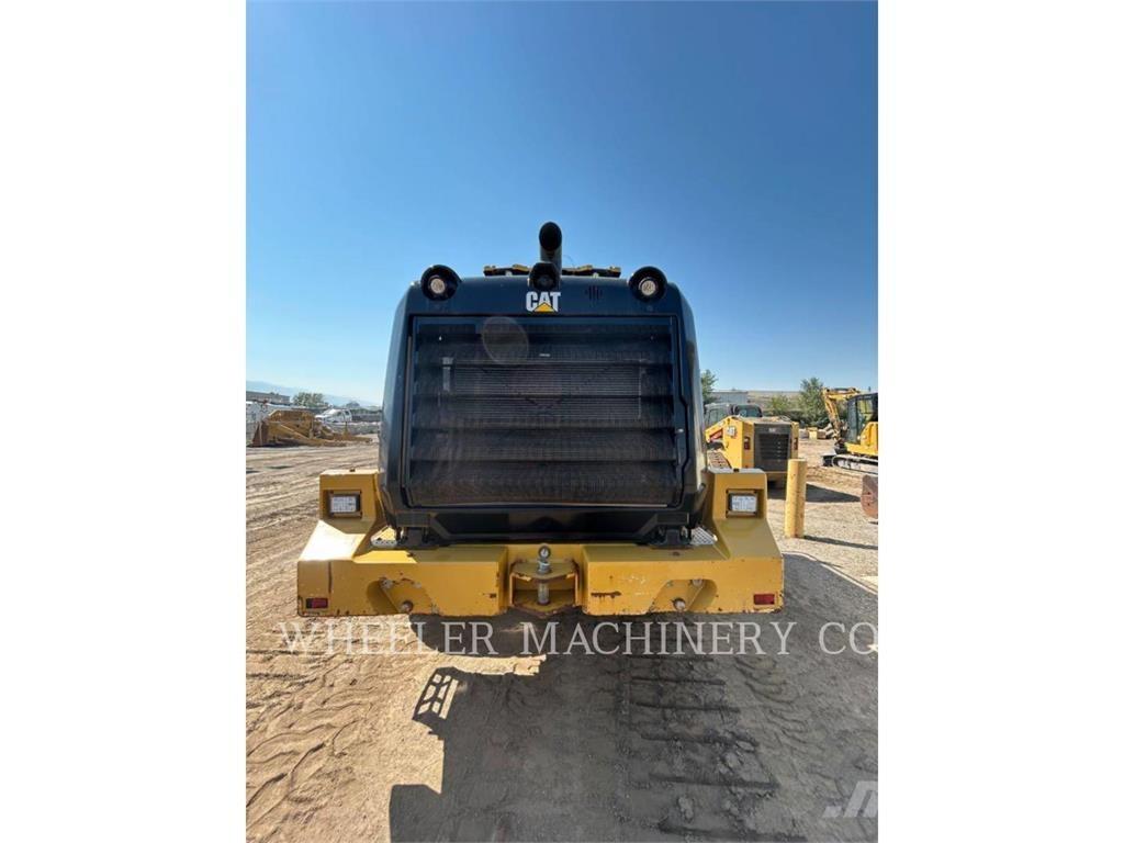 CAT 950M QC 輪胎式裝載機