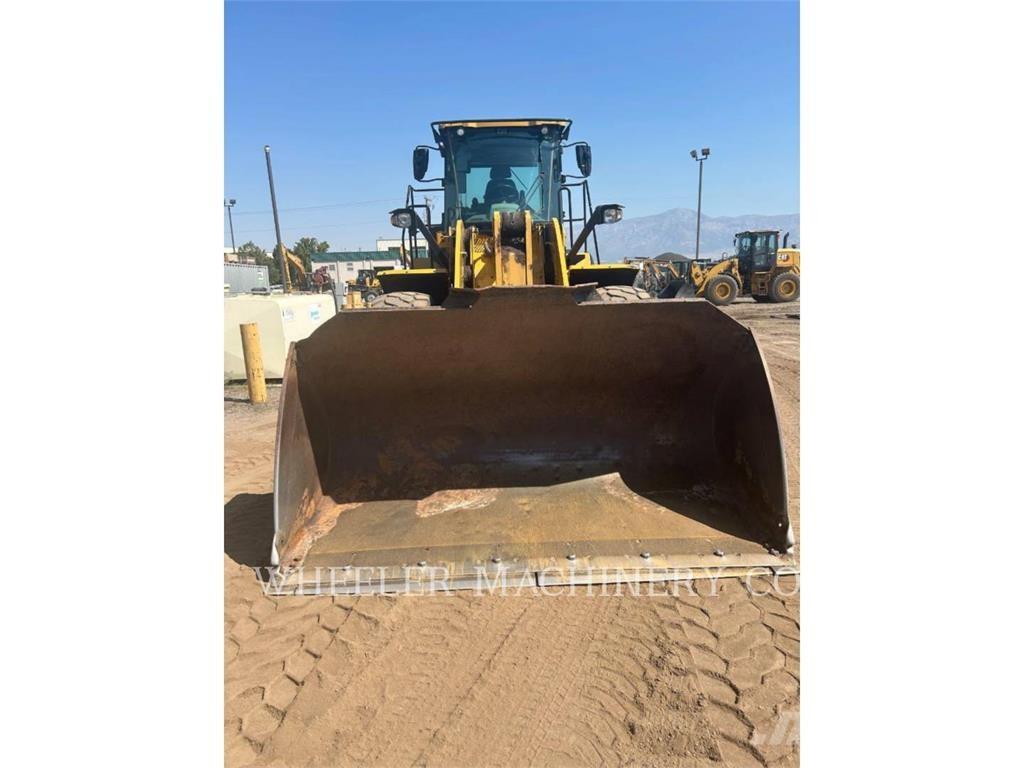 CAT 950M QC 輪胎式裝載機