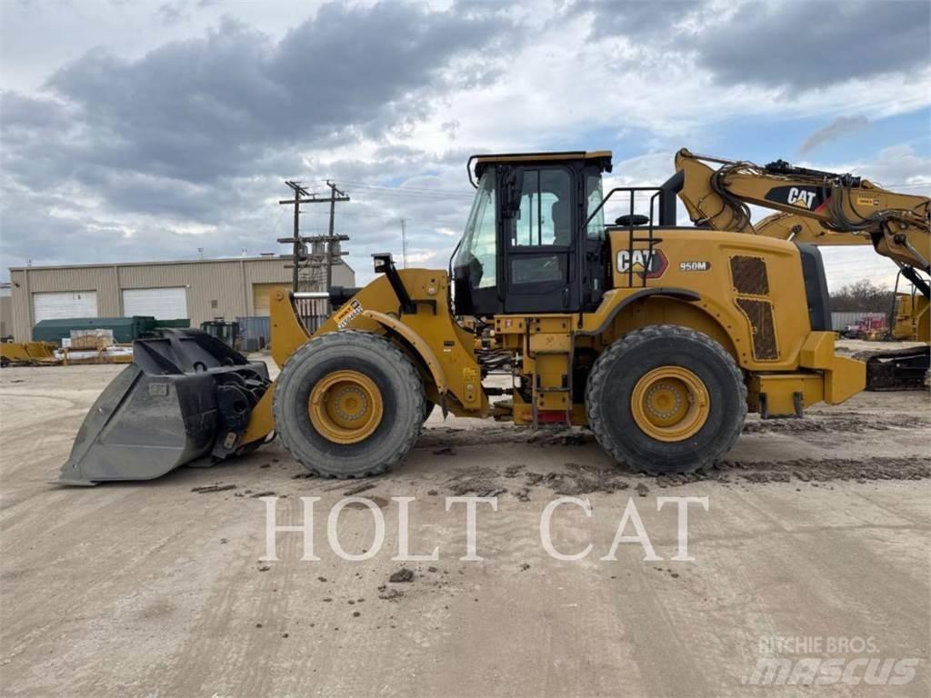 CAT 950M QC 輪胎式裝載機