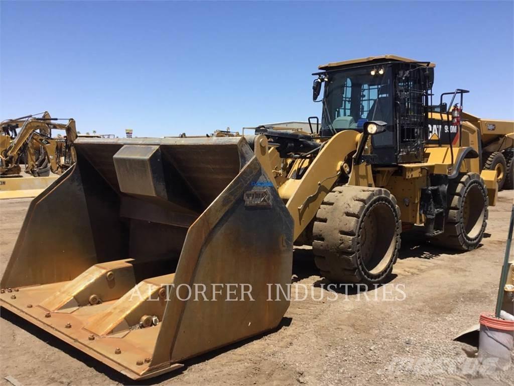 CAT 950M WH 輪胎式裝載機