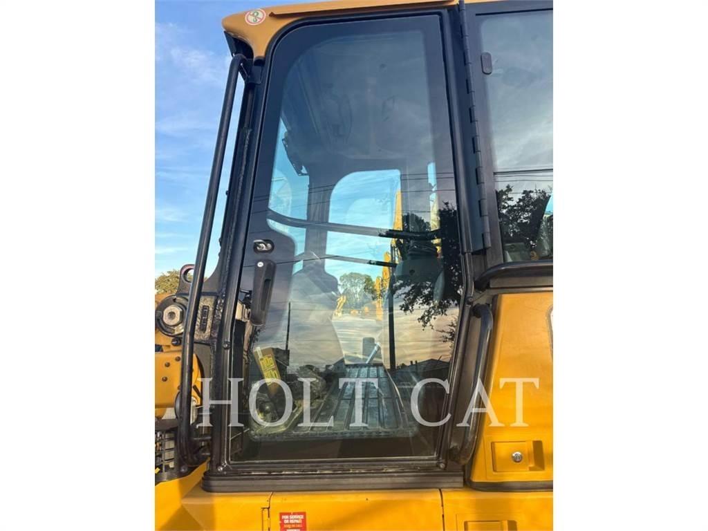CAT 953 PO 推土機