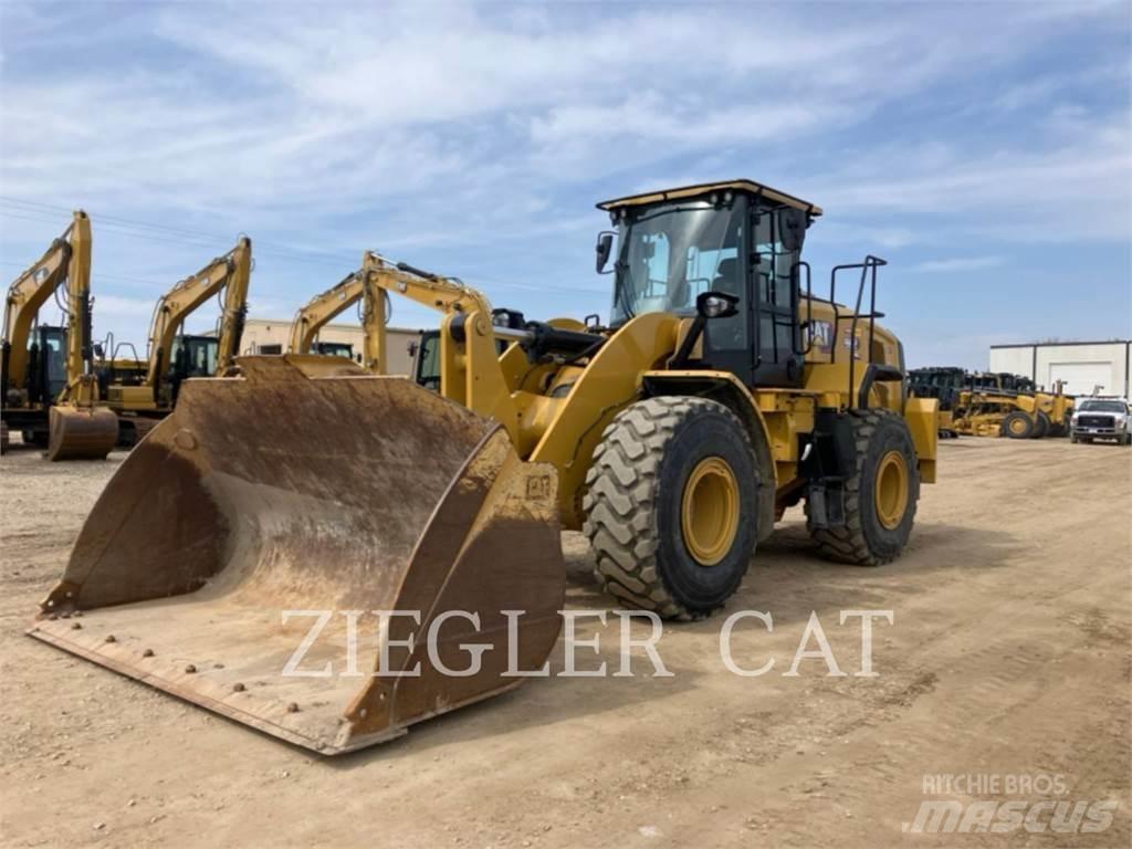 CAT 962 輪胎式裝載機
