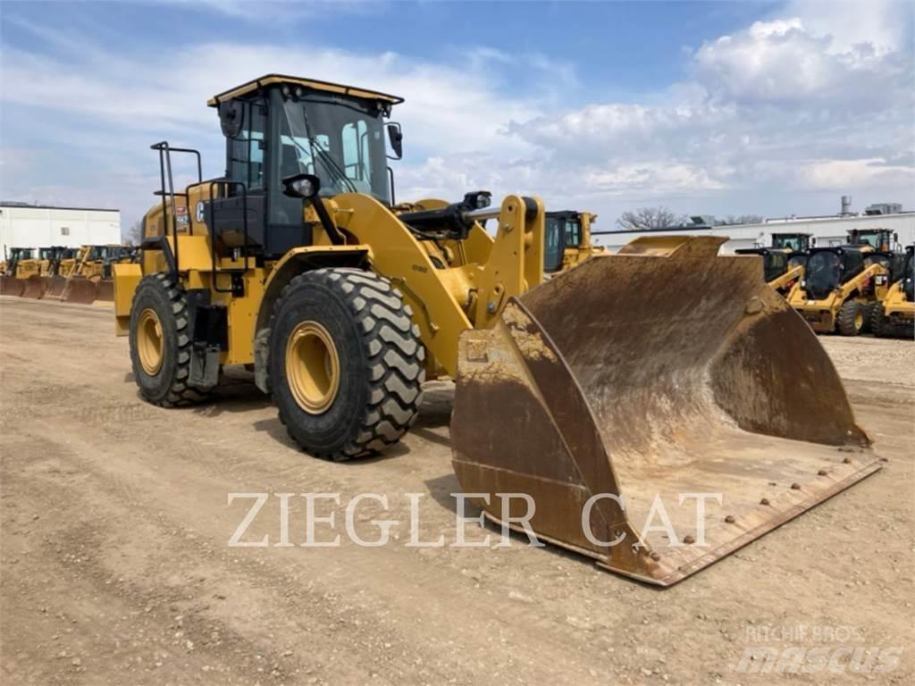 CAT 962 輪胎式裝載機