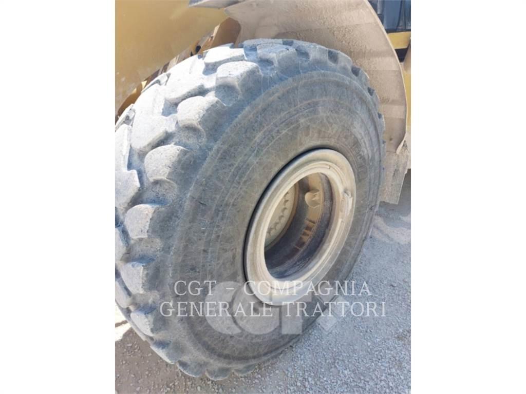 CAT 962G2 輪胎式裝載機