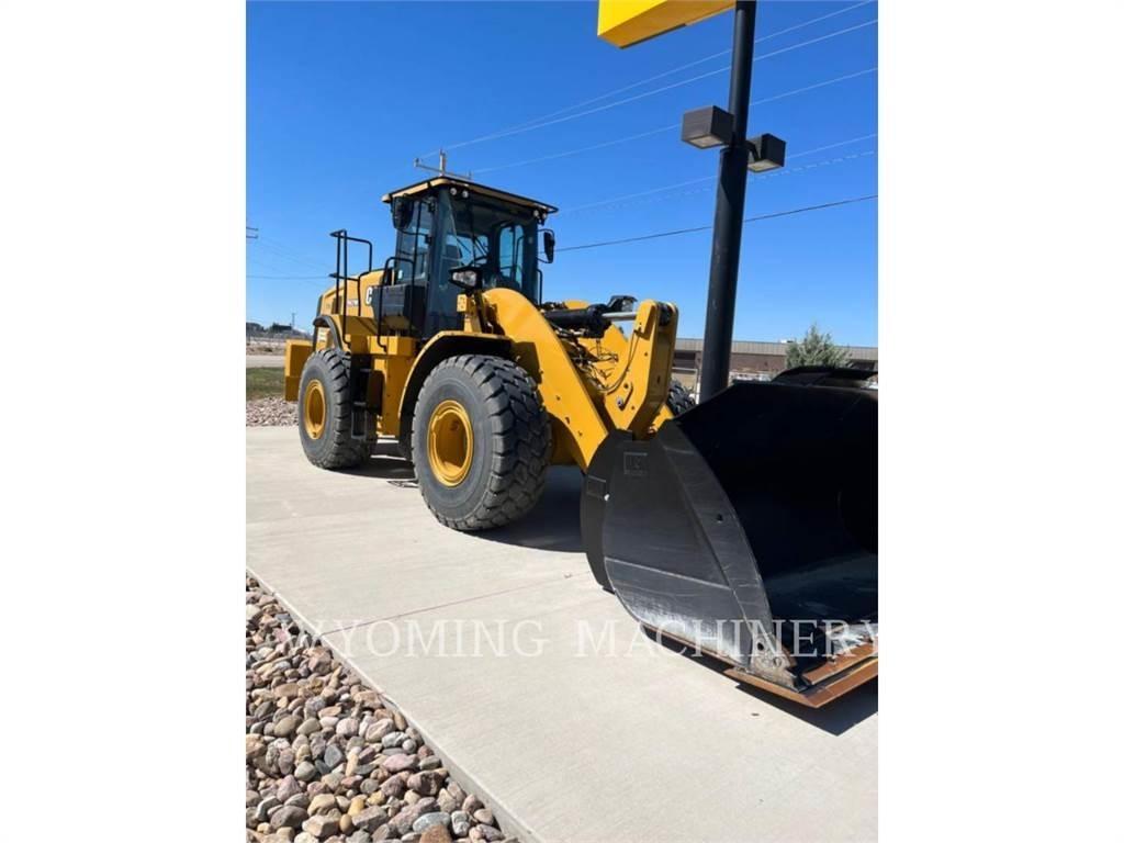 CAT 962M 輪胎式裝載機