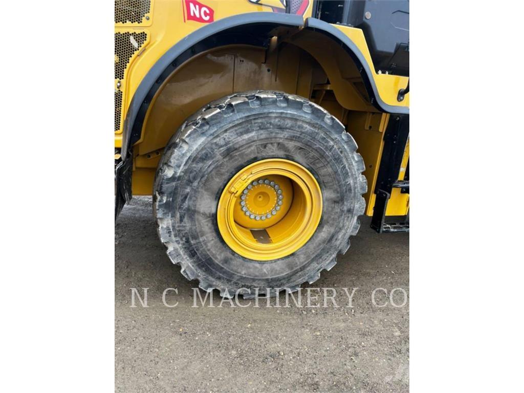 CAT 962M 輪胎式裝載機