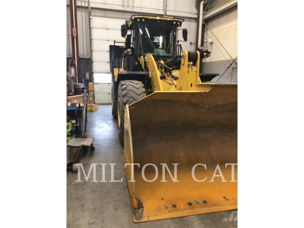 CAT 962M 輪胎式裝載機