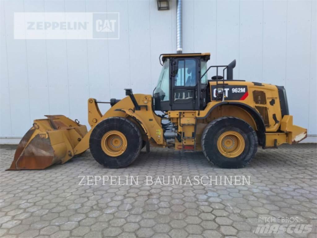CAT 962M 輪胎式裝載機