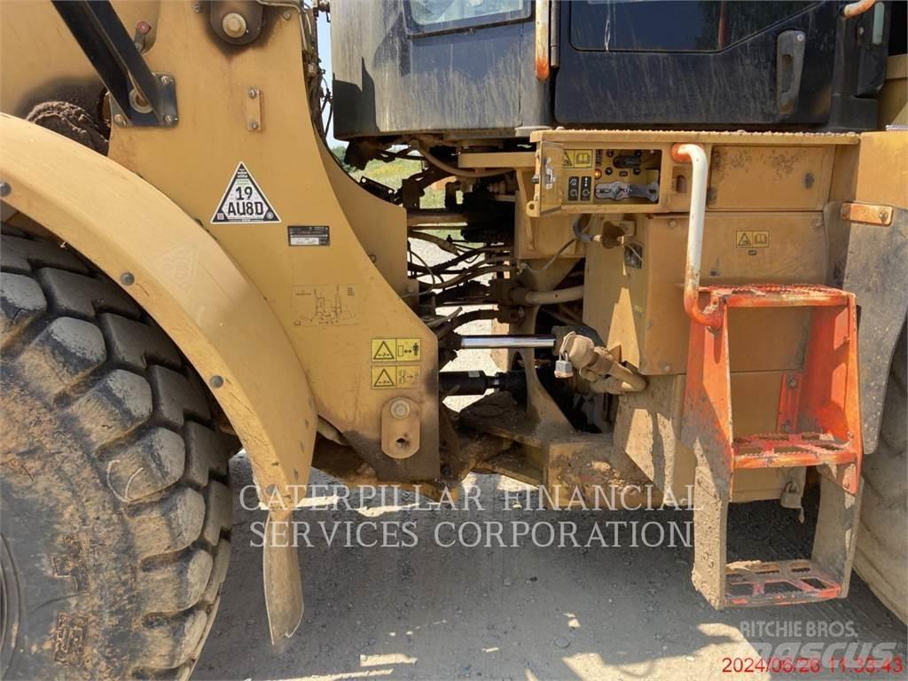 CAT 962M 輪胎式裝載機