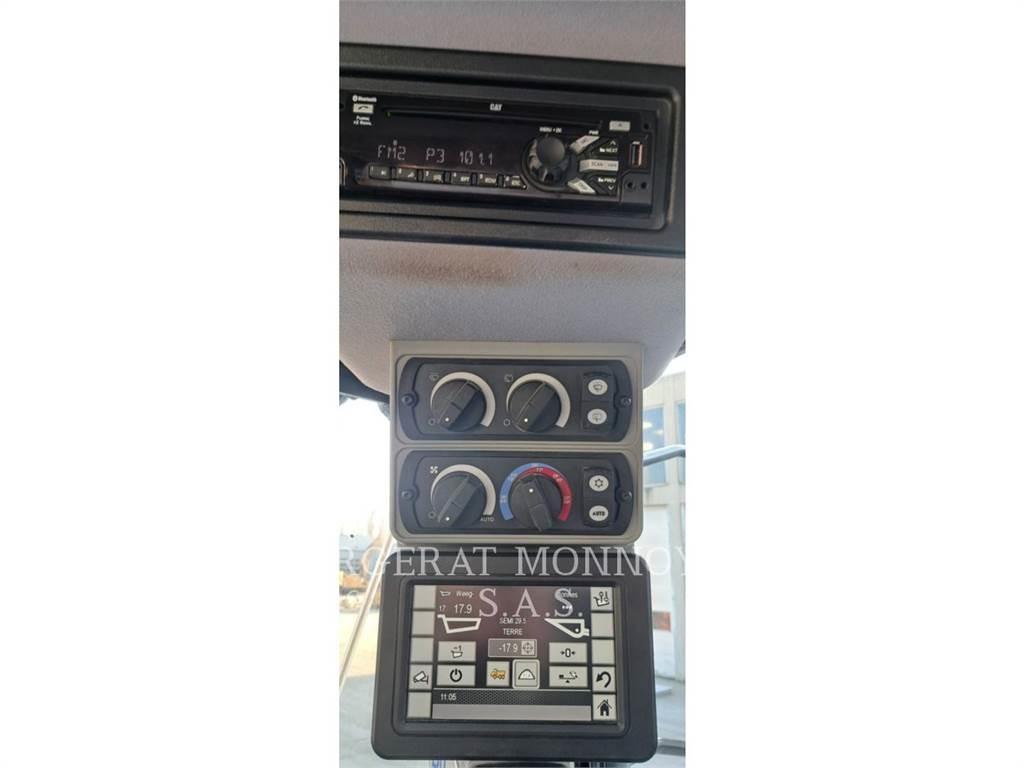 CAT 962M 輪胎式裝載機