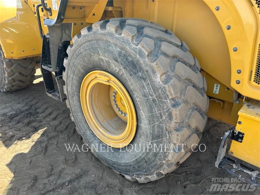 CAT 962M 輪胎式裝載機