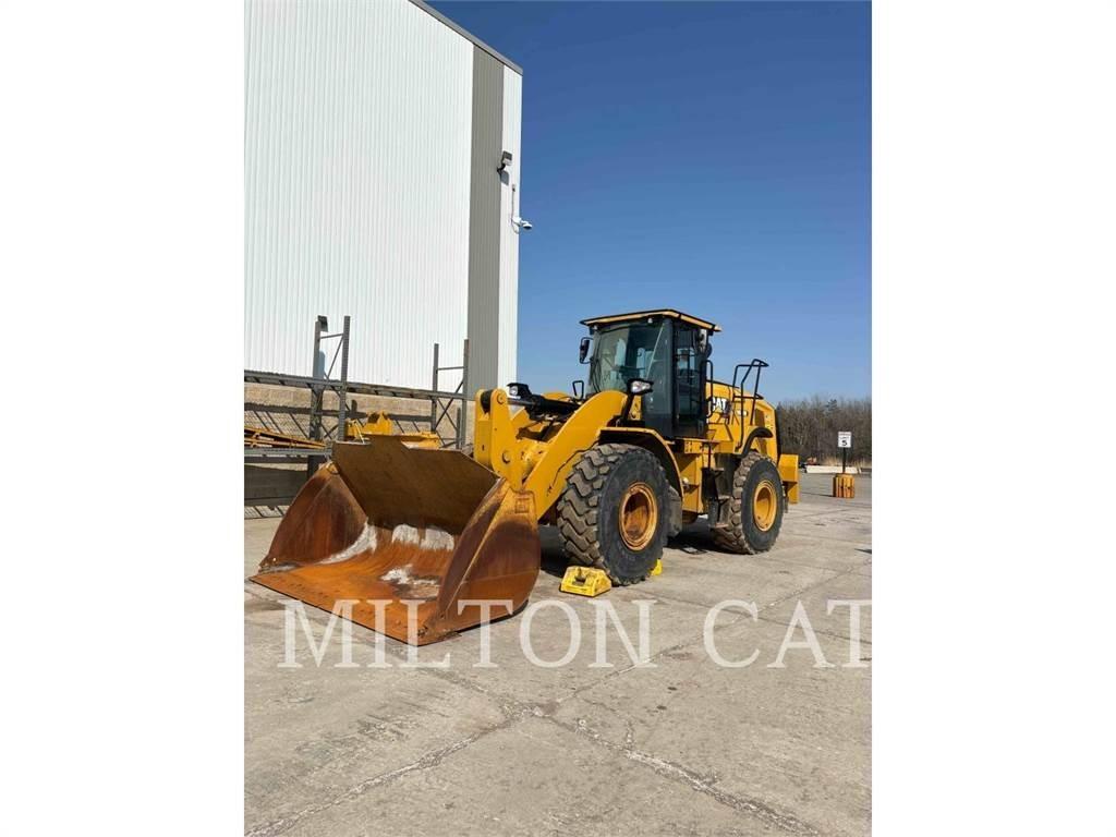 CAT 962M 輪胎式裝載機