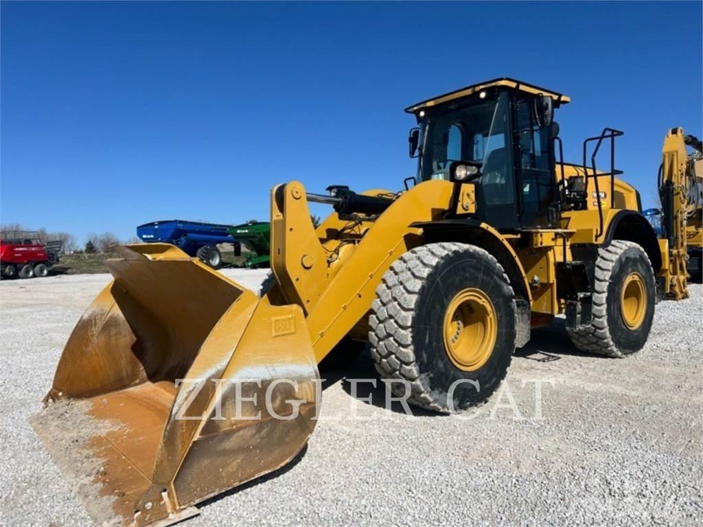 CAT 962M 輪胎式裝載機